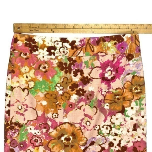 J. CREW Pencil Skirt Abstract Watercolor Floral Straight Pink Green  Purple - Picture 9 of 13
